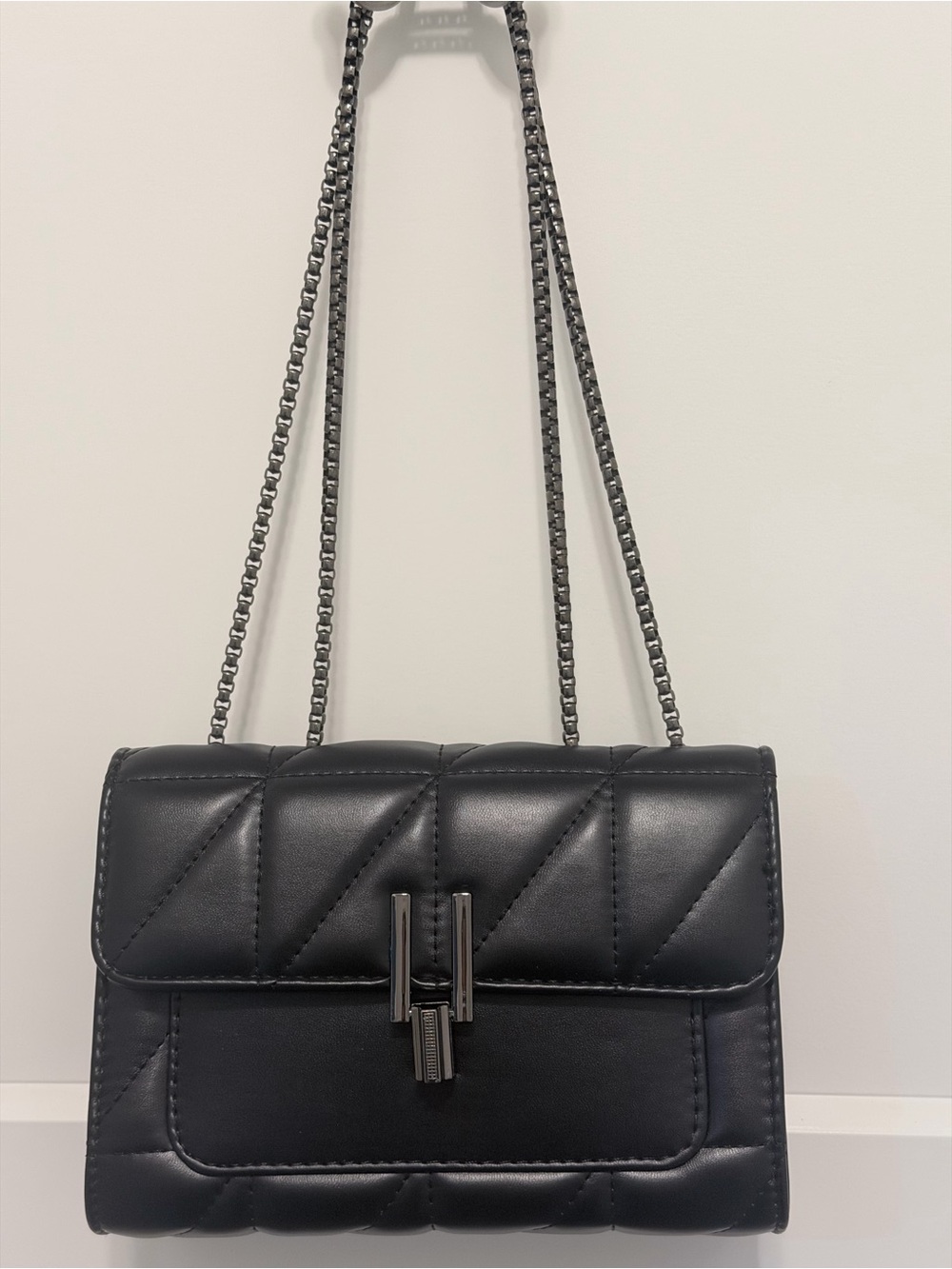 Black Quilted Chain Shoulder Bag - Designer Style